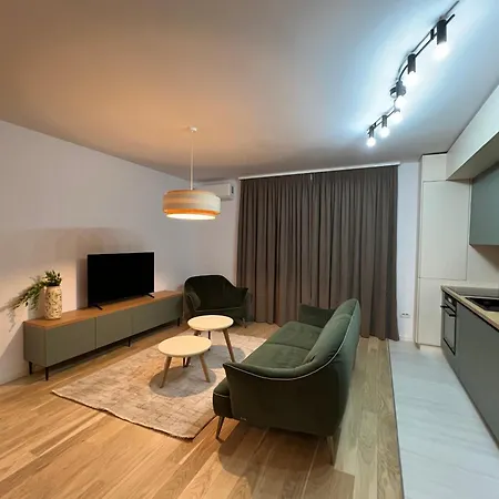 Luxury Monarch Sleeps 5 Timişoara