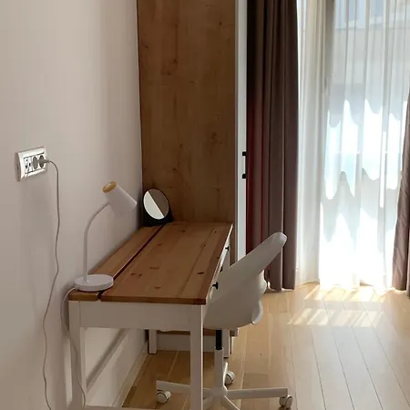 Luxury Monarch Sleeps 5 Lejlighed Timişoara